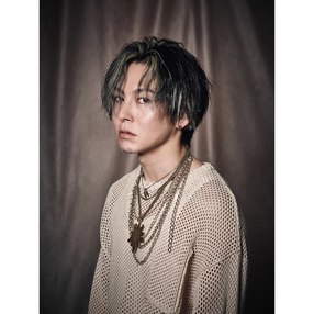 【大幅値下げ早い者勝ち】 上野大樹　18才　直筆メッセージ&サイン入りCD 光り - DISCOGRAPHY | 上野大樹 オフィシャルサイト